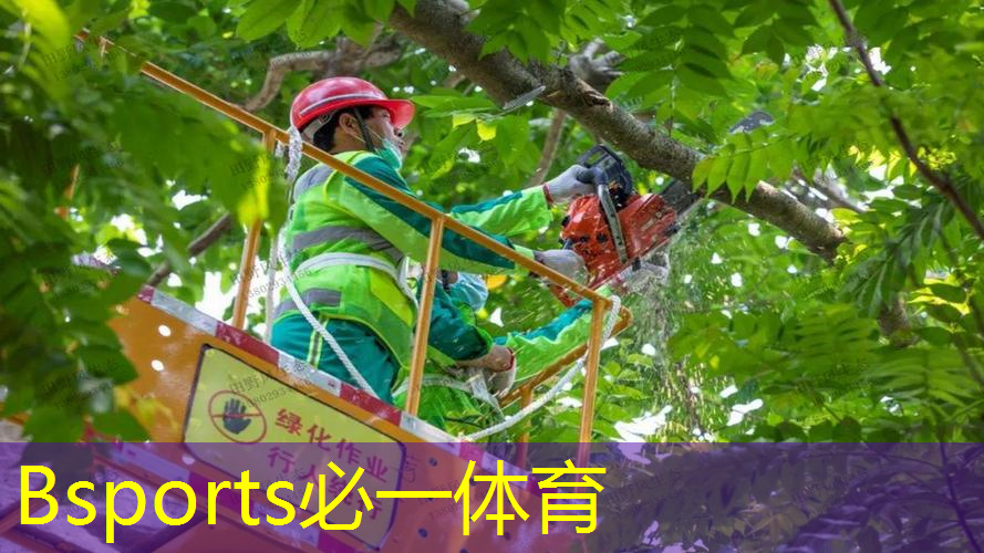 带着小宝贝外孙子室内健身